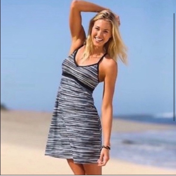 Athleta Dresses & Skirts - ATHLETA Shorebreak V Neck Dress